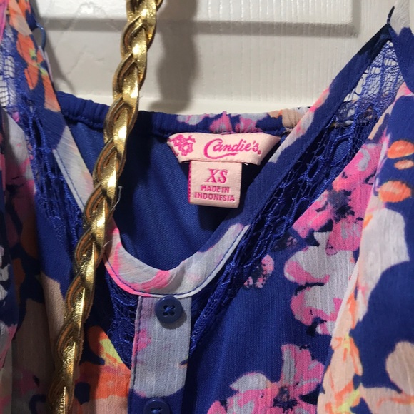 Long dress with lace bottom - Picture 4 of 4